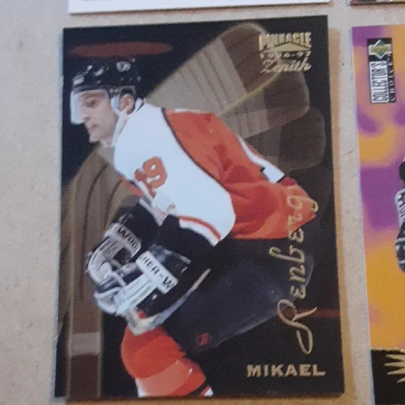 Mikael Renberg Flyers Hockey Cards & Sticker Collection - Picture 7 of 16